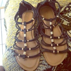 Bamboo gladiator sandals